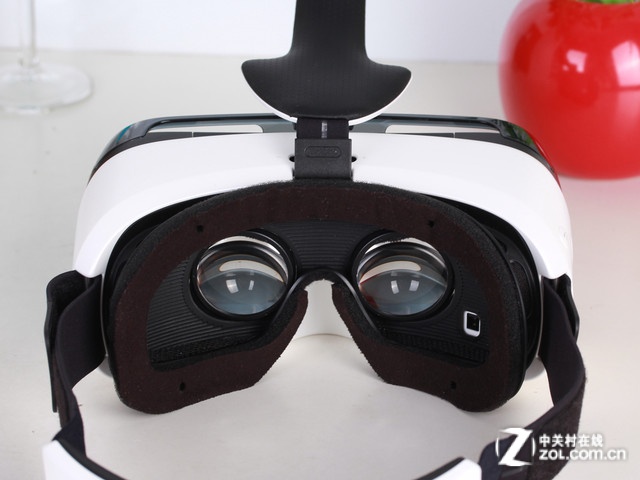 1150元三星Gear VR售价及上市日期公布