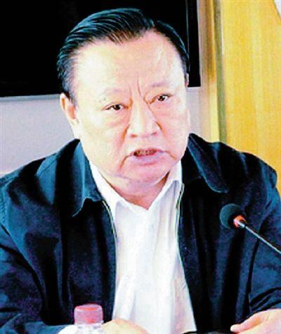 王立新