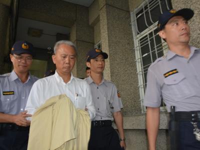 台湾问题油案：顶新制油董事长魏应充羁押禁见