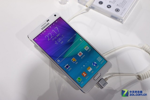 2K屏+骁龙805无敌? 三星Note4对手前瞻