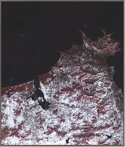图为CBERS—04卫星威海PAN相机融合影像。