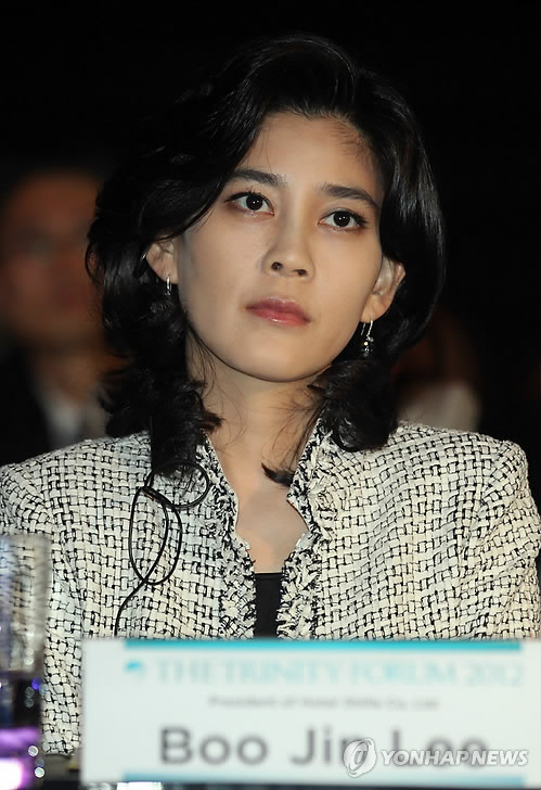 资料图片：三星集团会长李健熙长女李富真（韩联社）