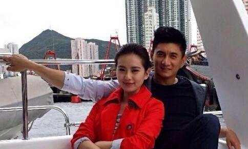 吴奇隆最快年底办婚宴经纪人否认奉子成婚