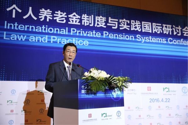 上证报记者史丽摄